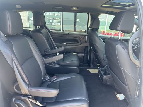 Used 2025 Honda Odyssey Sport-L image 13