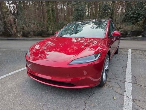 Used 2025 Tesla Model 3 Long Range image 1