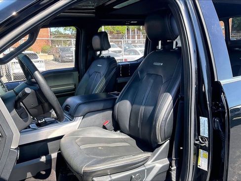 Used 2016 Ford F150 Platinum w/ Equipment Group 701A Luxury AWD/4WD image 24
