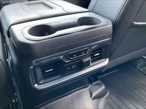 Used 2021 GMC Sierra 2500 Denali w/ Denali Ultimate Package AWD/4WD image 34