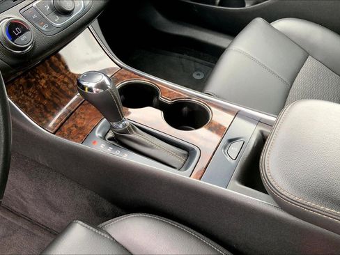 Used 2014 Chevrolet Impala LT image 15