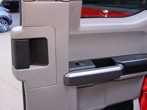 Used 2018 Ford F150 XLT w/ Equipment Group 302A Luxury image 13