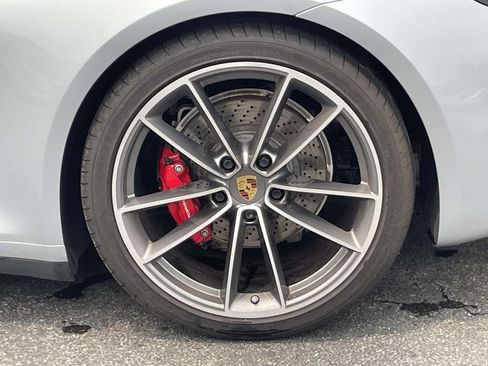 Used 2020 Porsche 911 Carrera S RWD image 9