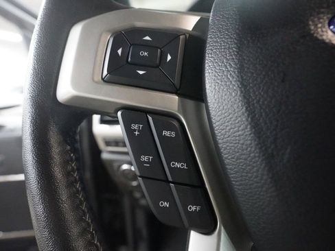 Used 2020 Ford F150 Lariat w/ Equipment Group 502A Luxury AWD/4WD image 17