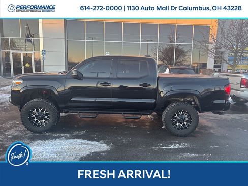 Used 2021 Toyota Tacoma SR image 7