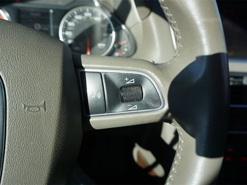 Used 2011 Audi Q5 3.2 Prestige image 8