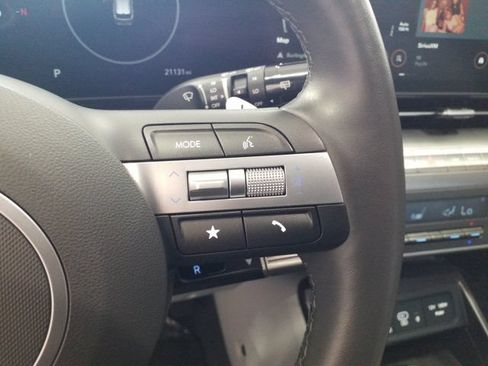Certified 2024 Hyundai Kona Limited AWD/4WD image 5