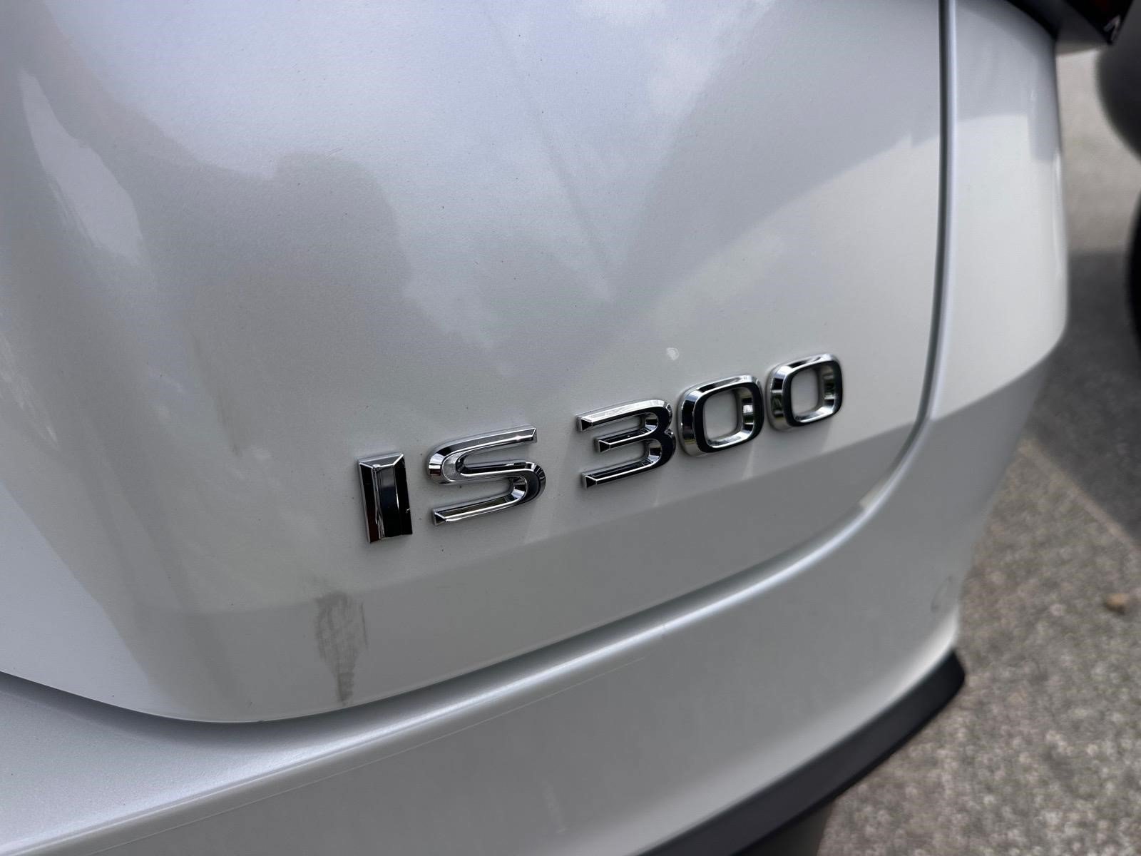 Used 2021 Lexus IS 300 w/ Comfort Package RWD image 30