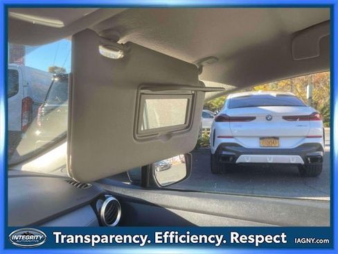 Certified 2025 Nissan Versa SV w/ Trunk Package image 30