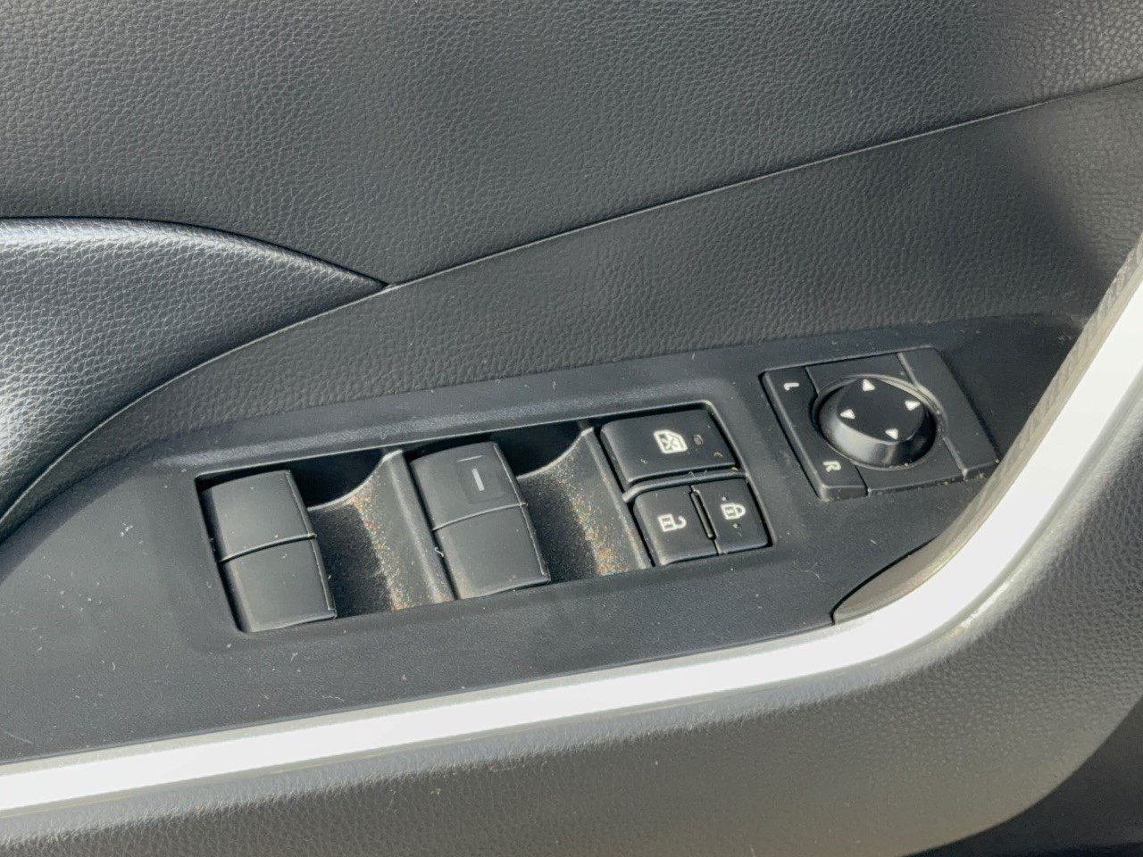 Certified 2023 Toyota RAV4 LE FWD image 15