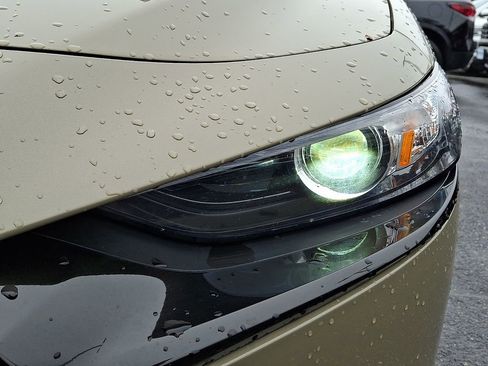 Used 2024 MAZDA MAZDA3 s image 9