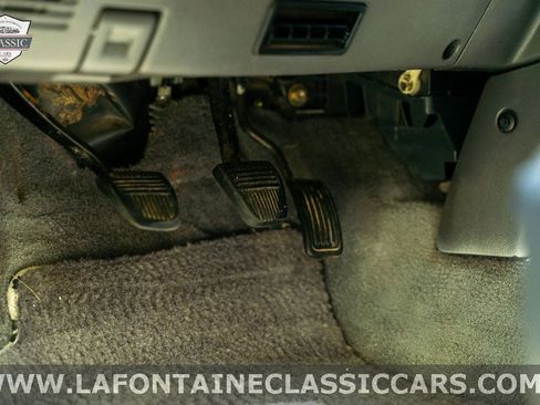 Used 1989 Toyota Pickup Deluxe image 88