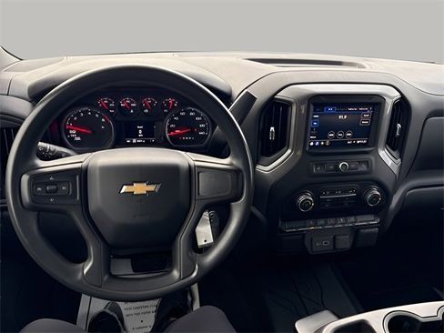 Used 2021 Chevrolet Silverado 1500 Custom image 9