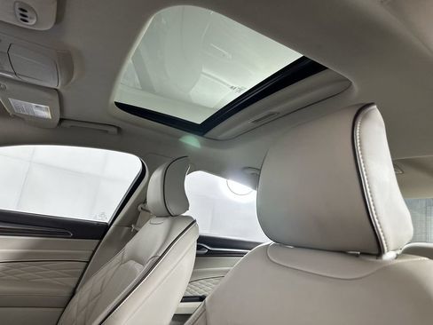 Used 2017 Ford Fusion Platinum FWD image 21