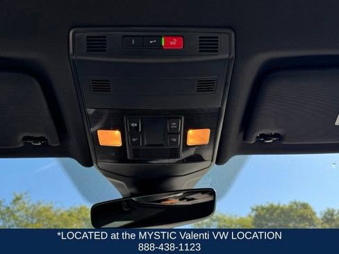 Certified 2025 Volkswagen Jetta Sport FWD image 18