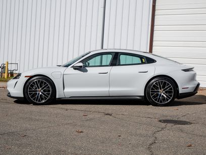 Used 2022 Porsche Taycan