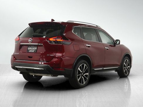 Used 2020 Nissan Rogue SL w/ Premium Package image 5