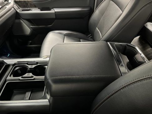 Used 2024 Ford F250 Lariat w/ Lariat Ultimate Package image 23