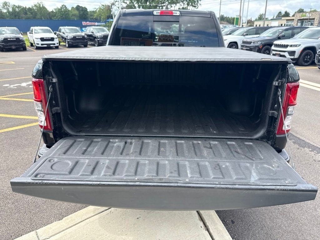 Used 2022 RAM 1500 Big Horn AWD/4WD image 17