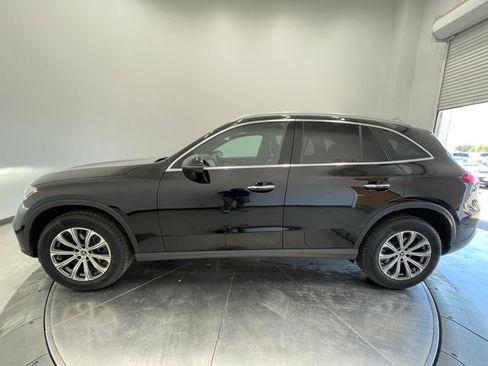 Used 2026 Mercedes-Benz GLC 300 image 17