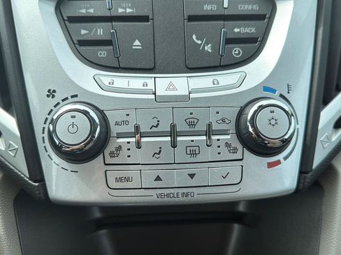 Used 2010 GMC Terrain SLT AWD/4WD image 25