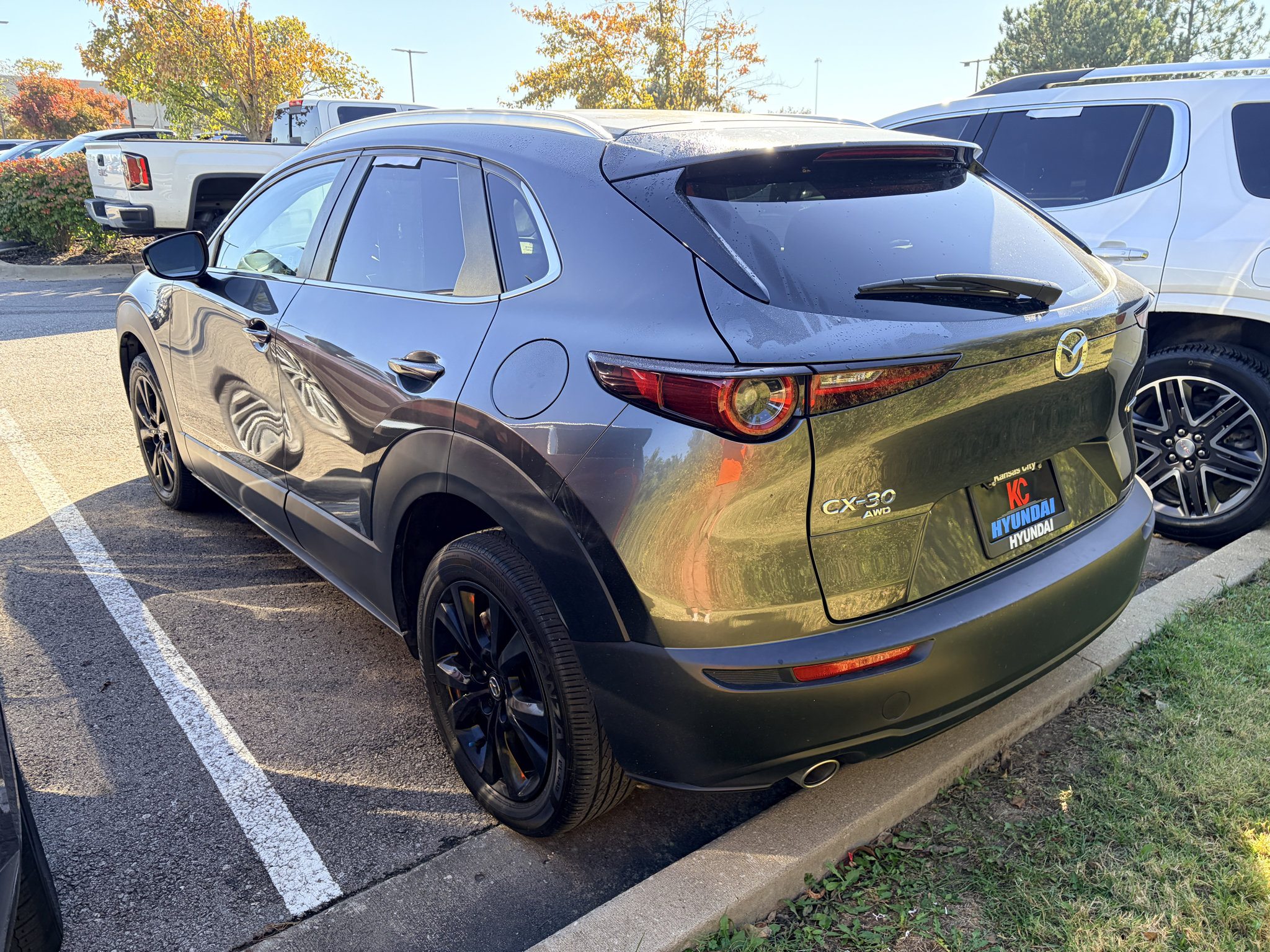 Used 2024 MAZDA CX-30 AWD 2.5 S w/ Select Sport Pkg image 4