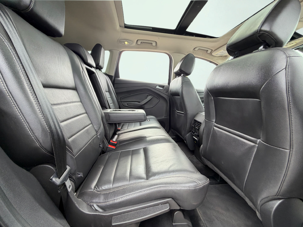 Used 2016 Ford Escape Titanium AWD/4WD image 37