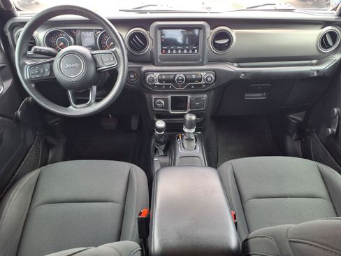 Used 2023 Jeep Gladiator Sport AWD/4WD image 11