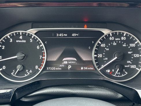 Used 2024 Nissan Pathfinder SV AWD/4WD image 26