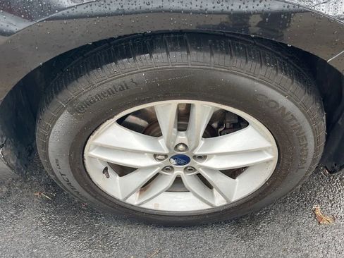 Used 2015 Ford Edge SEL w/ Canadian Comfort Package image 23