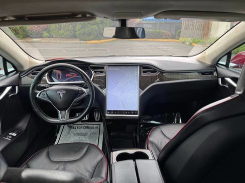 Used 2013 Tesla Model S Performance image 14