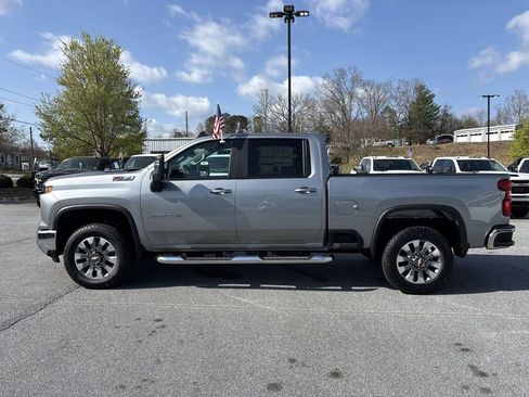 New 2026 Chevrolet Silverado 2500 LT AWD/4WD image 6