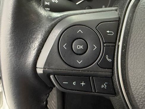 Used 2023 Toyota Corolla SE FWD image 11