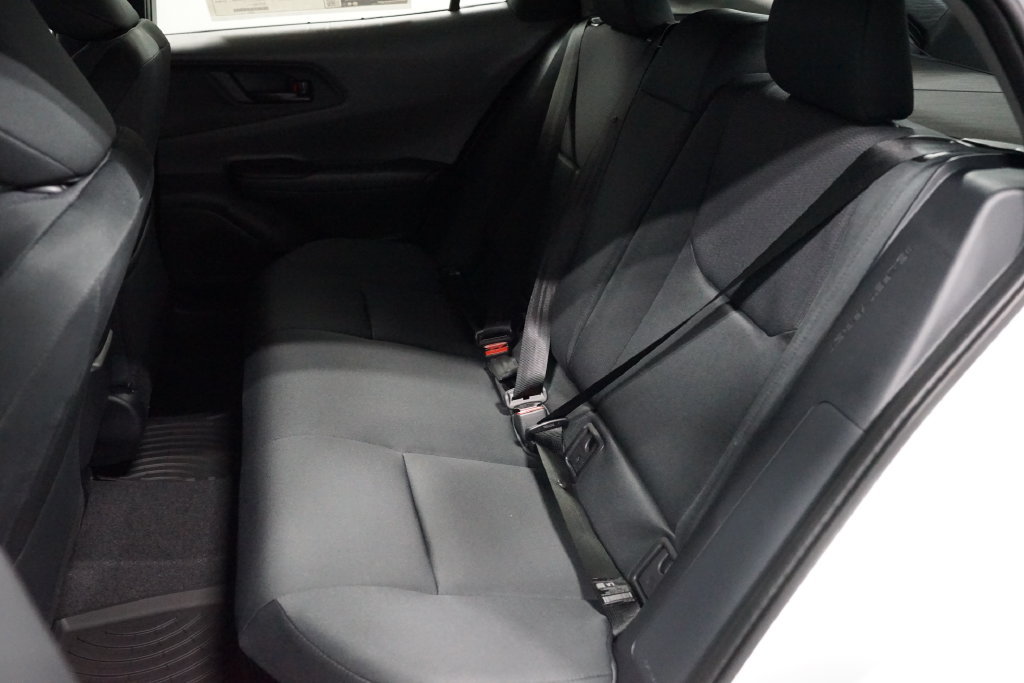 New 2027 Toyota Prius LE FWD image 27