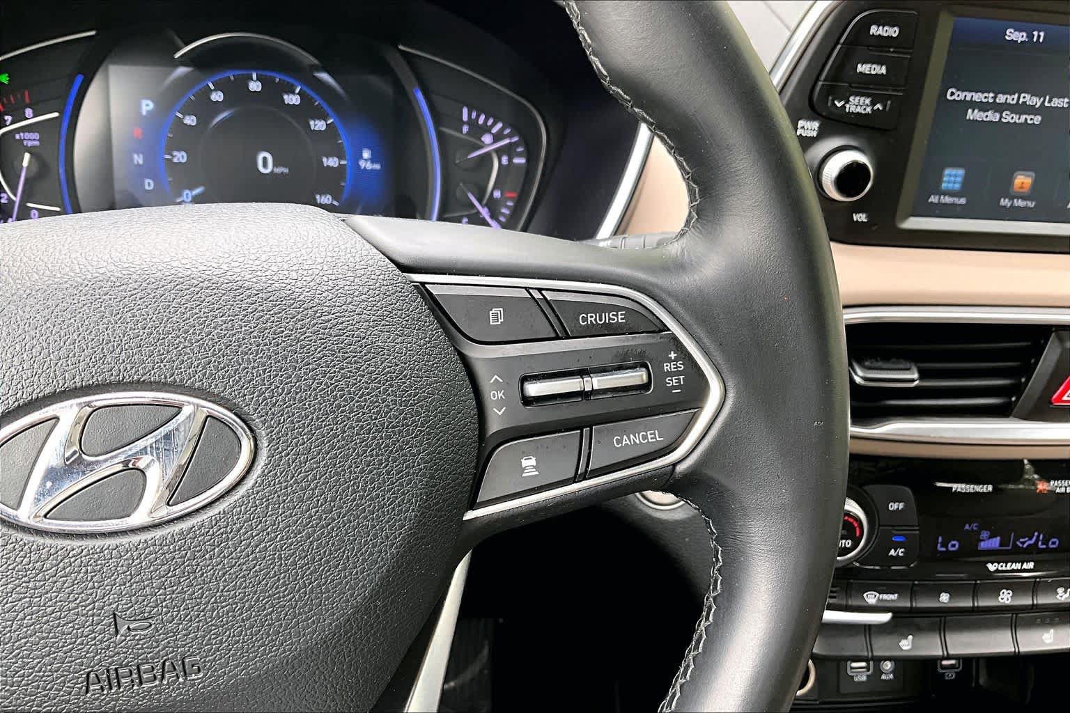 Used 2019 Hyundai Santa Fe SEL FWD image 24