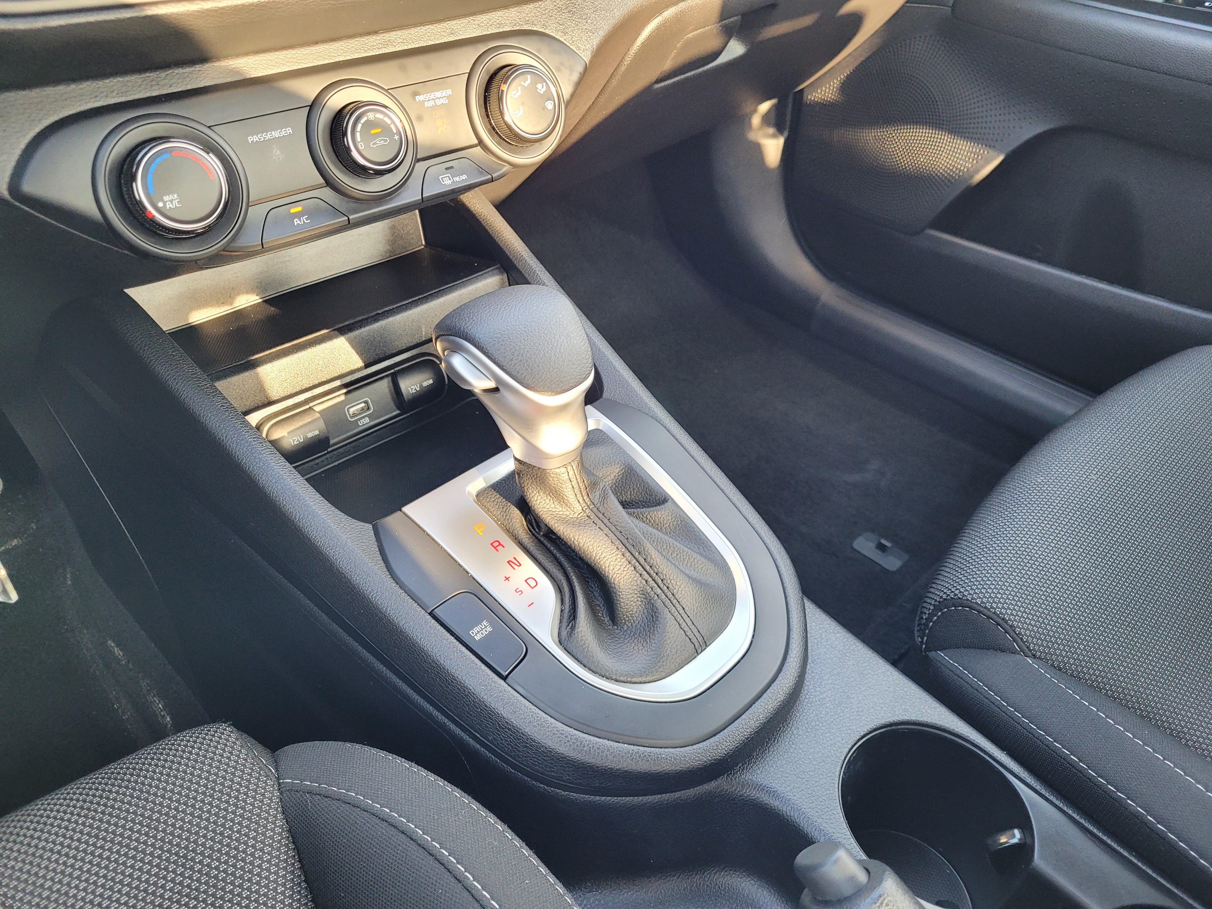 Used 2023 Kia Forte LXS FWD image 21