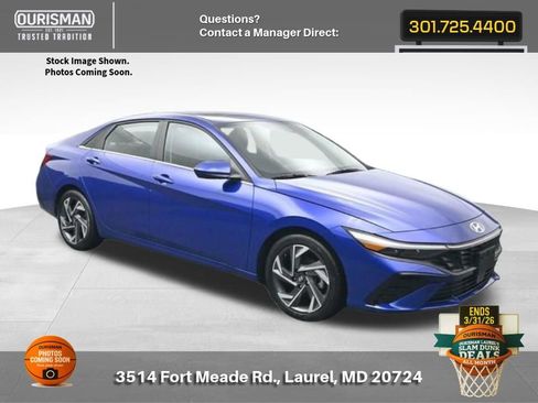 Used 2024 Hyundai Elantra SE image 1