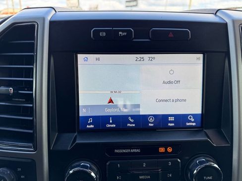 Used 2021 Ford F250 Lariat w/ Lariat Value Package image 27