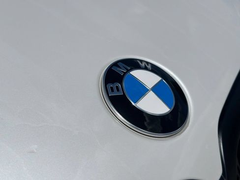 New 2026 BMW X7 xDrive40i w/ M Sport Package AWD/4WD image 11