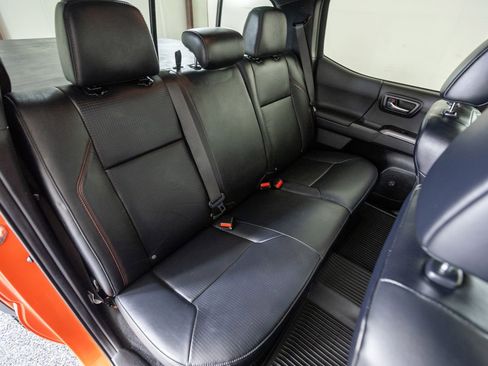 Used 2023 Toyota Tacoma 4x4 Double Cab image 37