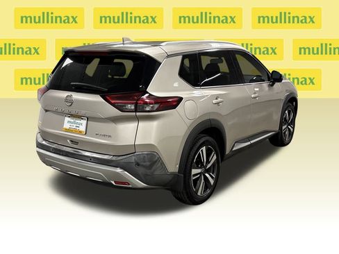 Used 2022 Nissan Rogue Platinum w/ Head-Up Display Package image 20