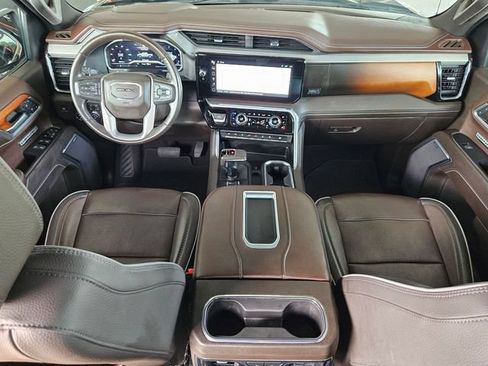 Used 2022 GMC Sierra 1500 Denali AWD/4WD image 23