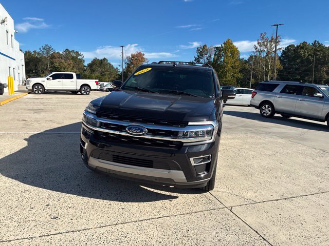 Used 2023 Ford Expedition Limited RWD image 5