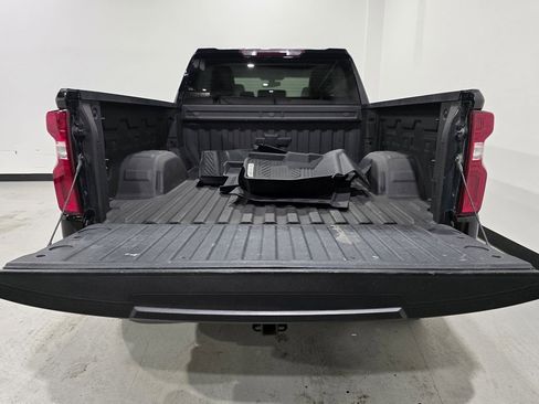 Used 2021 Chevrolet Silverado 1500 Custom Trail Boss w/ Midnight Edition image 25