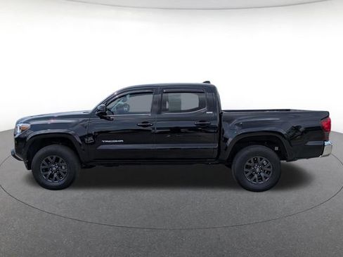 Used 2023 Toyota Tacoma SR5 RWD image 3