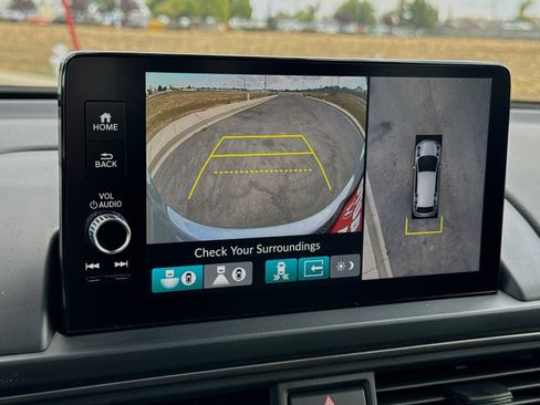 New 2025 Honda Pilot TrailSport image 19