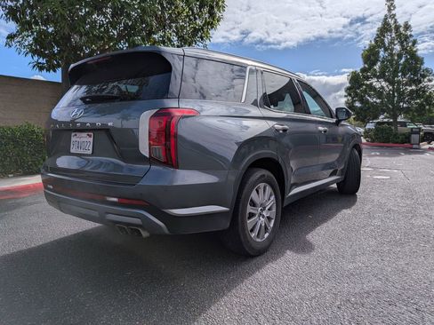 Used 2025 Hyundai Palisade SEL FWD image 10