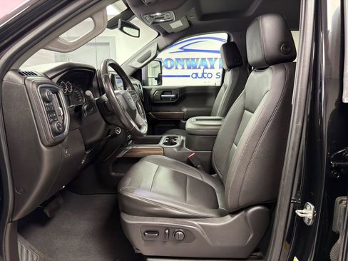 Used 2021 Chevrolet Silverado 1500 RST AWD/4WD image 9