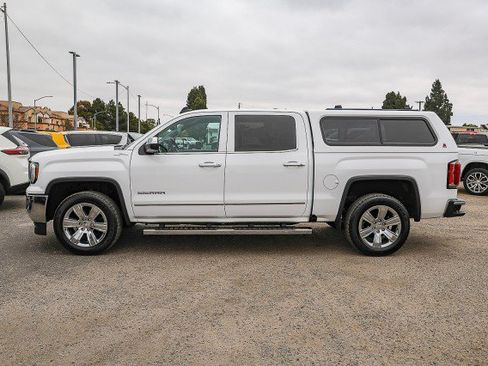 Used 2018 GMC Sierra 1500 SLT AWD/4WD image 9