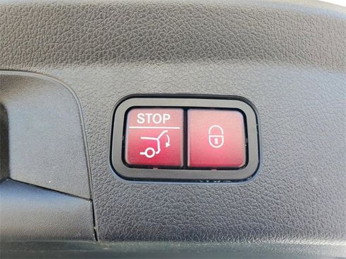 Used 2021 Mercedes-Benz GLE 53 AMG GLE 53 AMG image 36